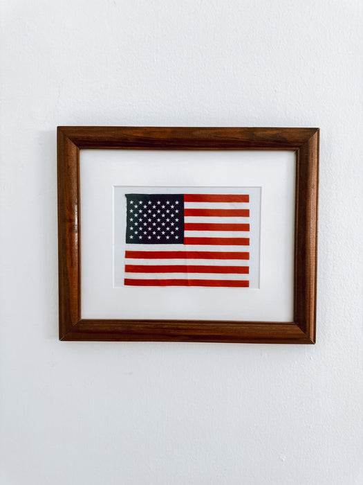 Framed American Flag Print – Classic Patriotic Wall Art